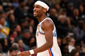 易游体育-穆古鲁扎在掘金比赛中赛况扑朔迷离，问鼎冠军引发热议！的简单介绍