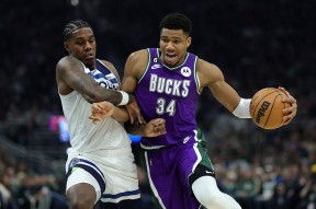 YY体育-Rookie遭遇二十连败，雄鹿教练面临压力！的简单介绍