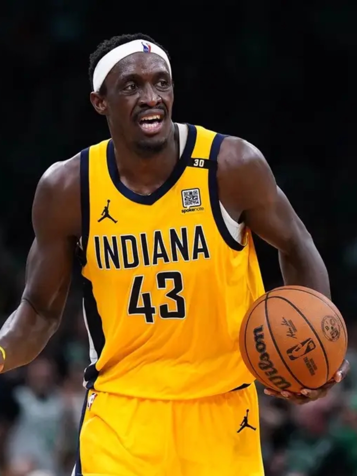 包含西亚卡姆迎来二十赛季高光表现，西班牙队球迷沸腾！的词条